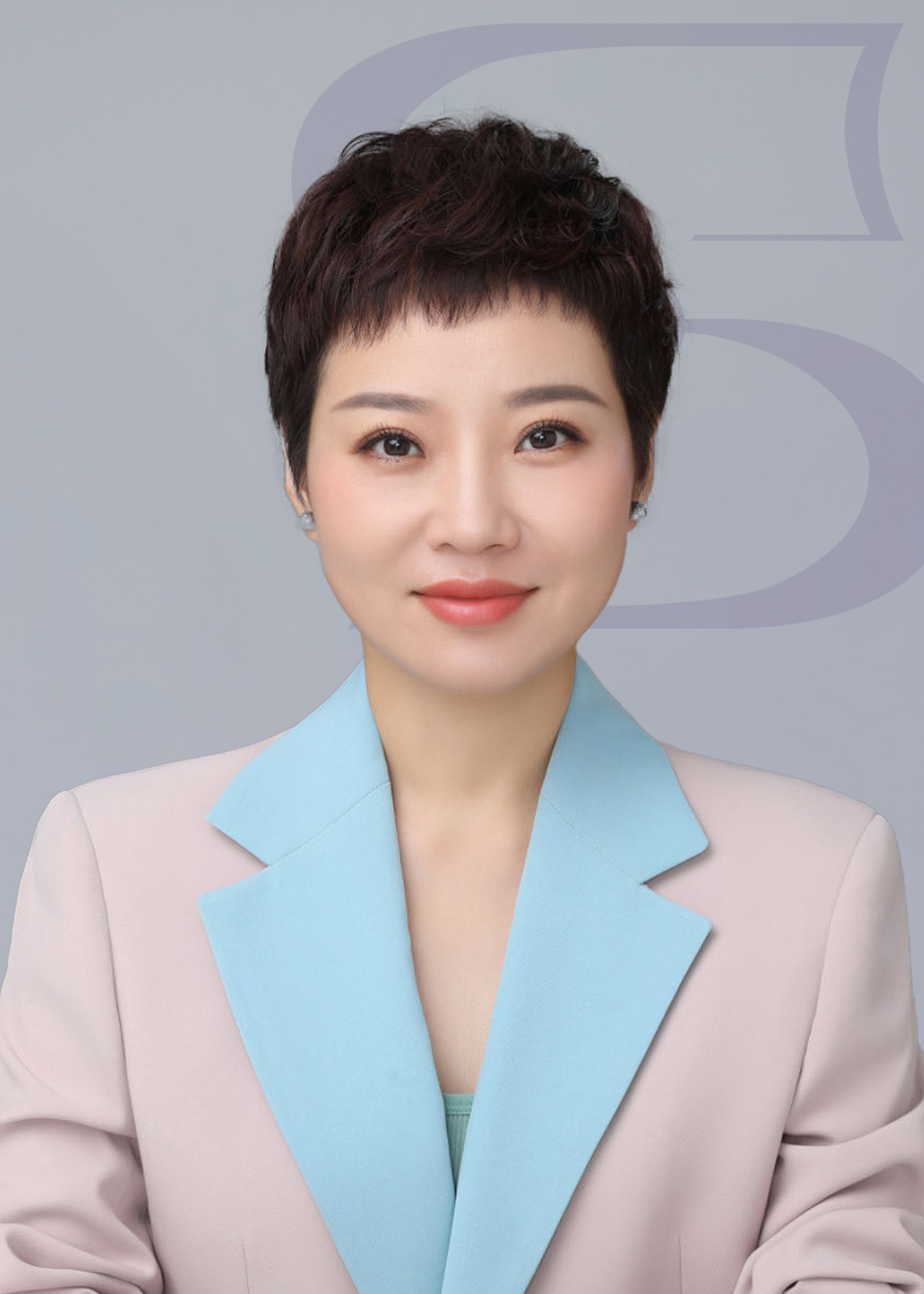 闫波